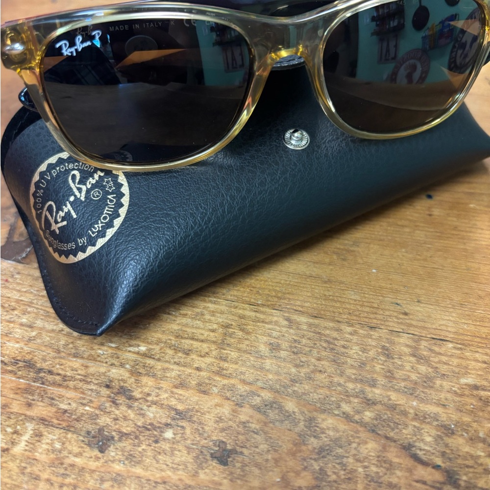 Ray-Ban Sunglasses with Case